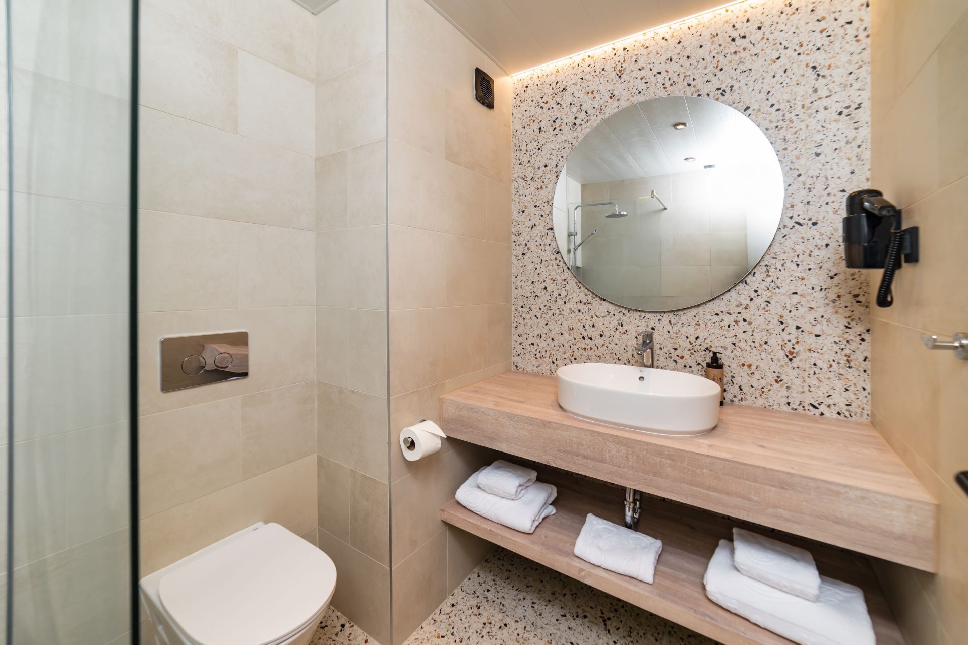 Deluxe Room City View with Two Twin Beds