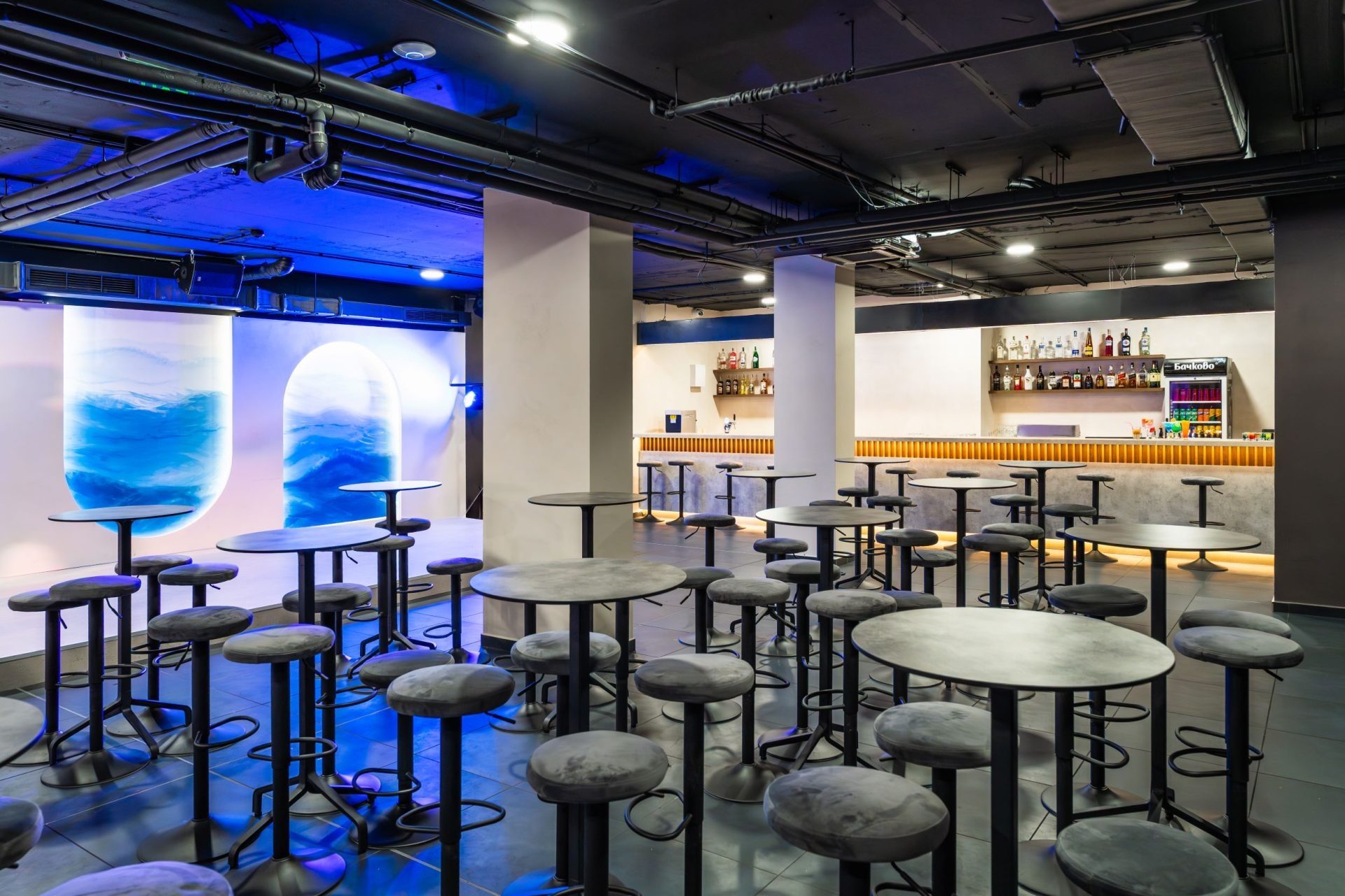 Night Bar