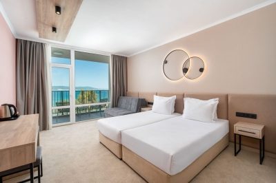 Deluxe room with Sea view